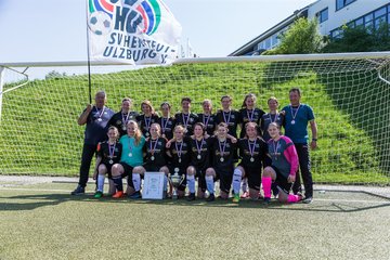 Bild 85 - B-Juniorinnen Pokalfinale SV Henstedt Ulzburg - SG Holstein Sued : 2:0